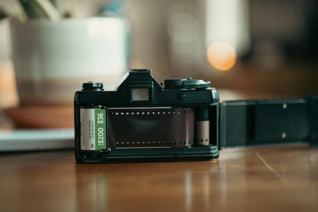 camera rolls were used before Digital Camera