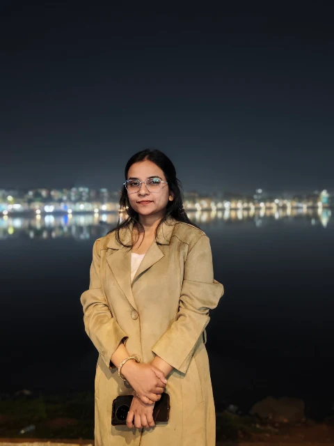 xiaomi 15 low light portrait sample